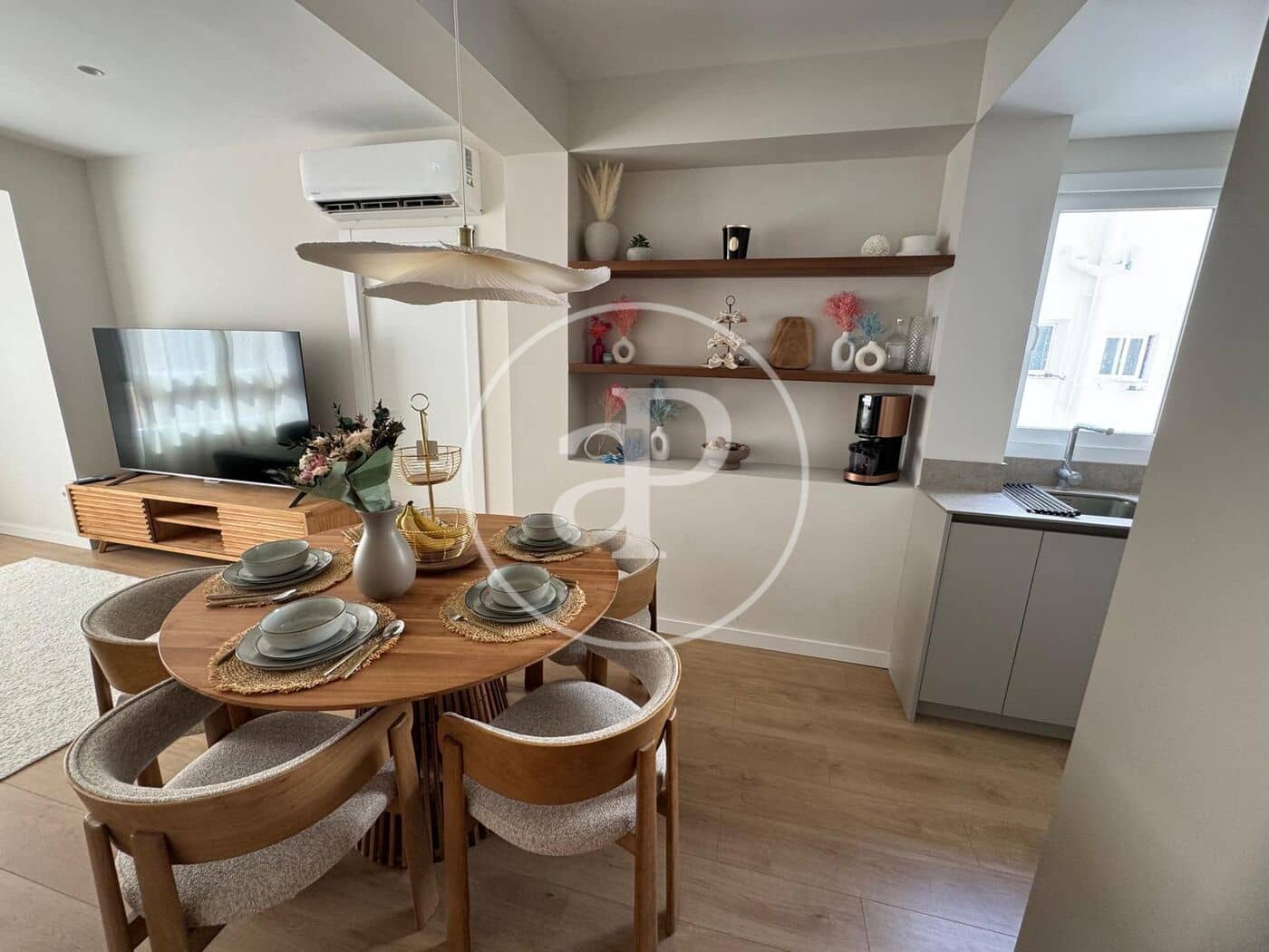 3 sovrum Lägenhet att hyra i Valencia stad - 2 500 € (Ref: 10005724)