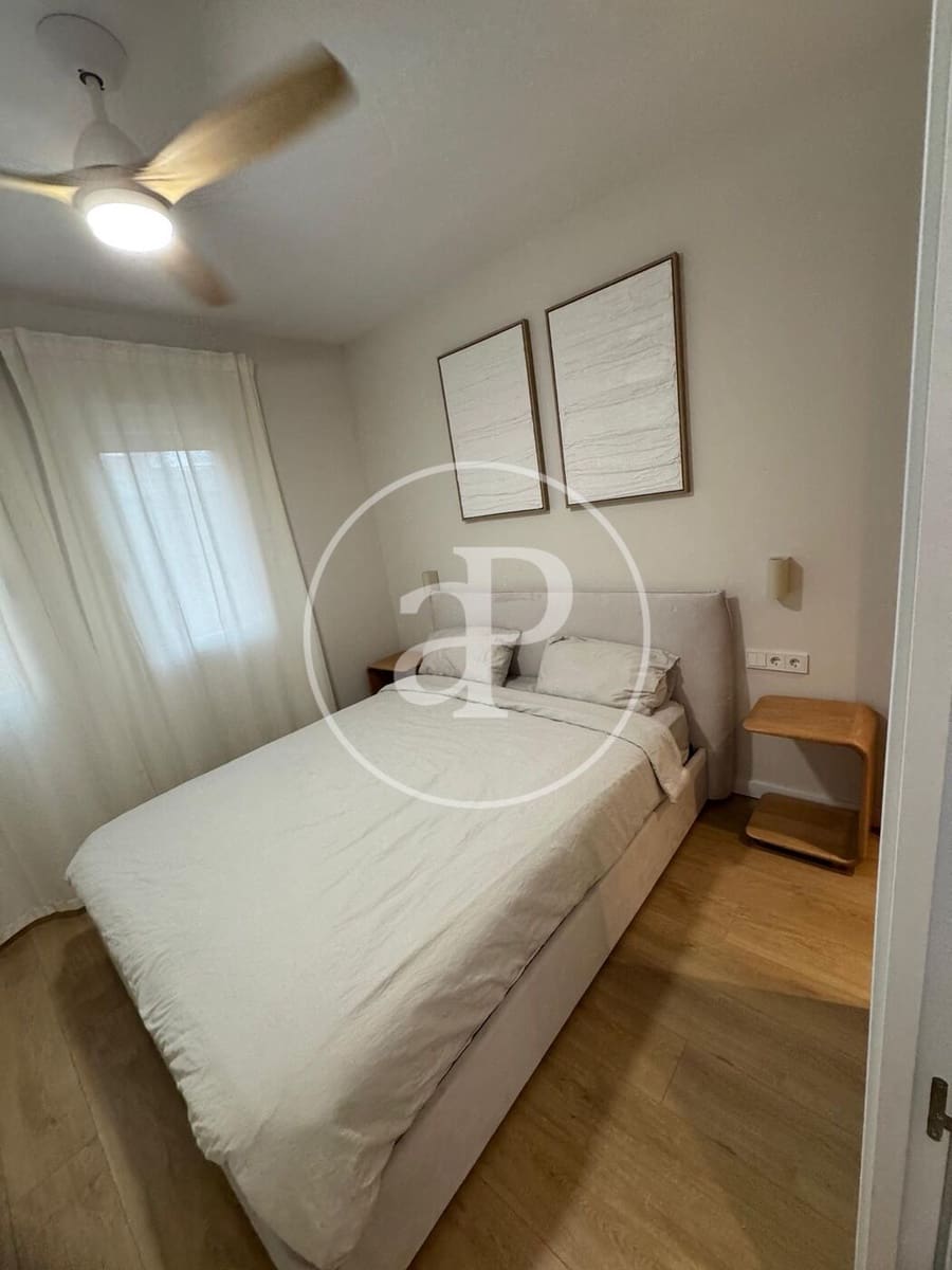 3 sovrum Lägenhet att hyra i Valencia stad - 2 500 € (Ref: 10005724)