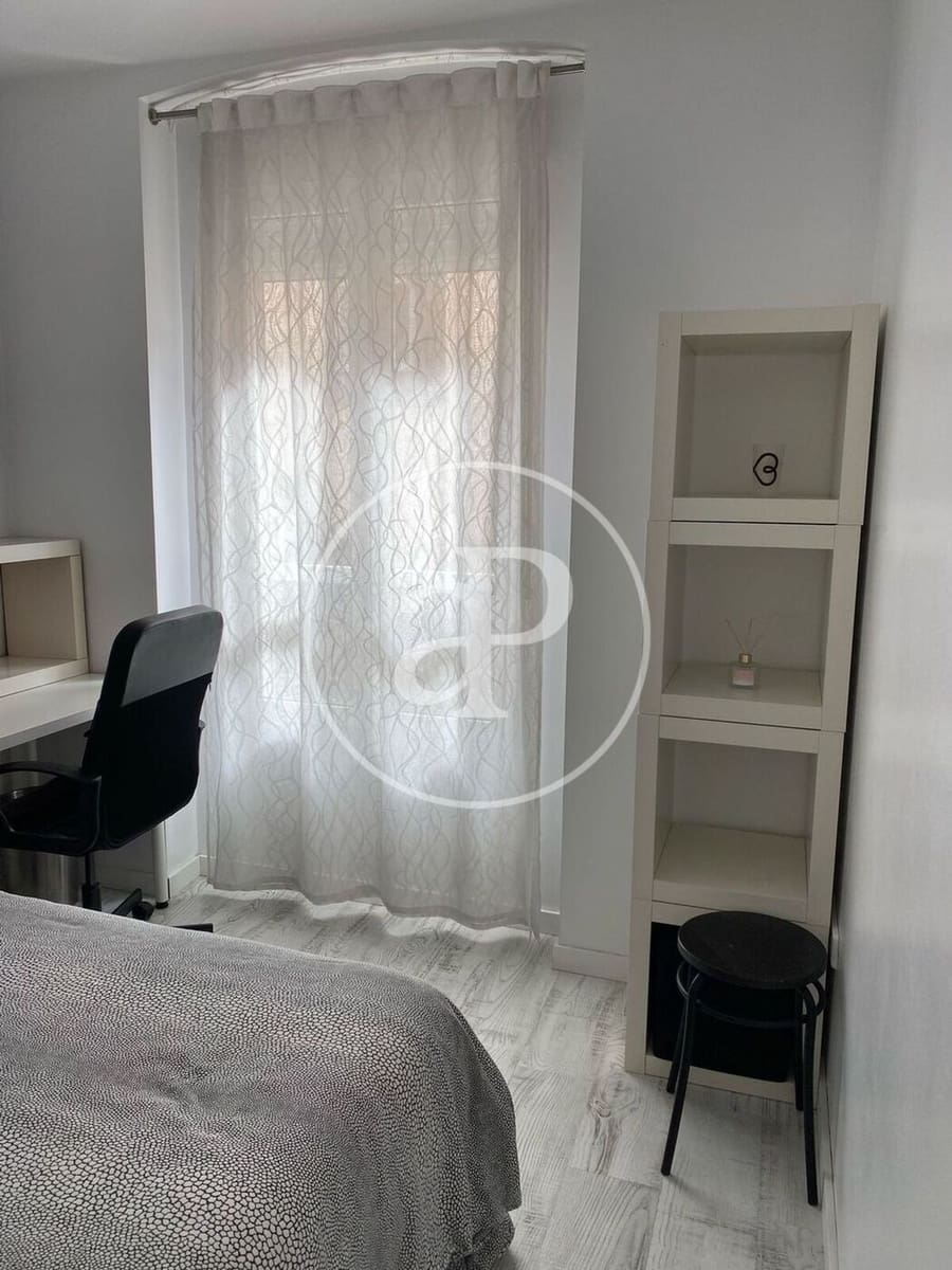 2 soveværelse Lejlighed til leje i Valencia by - € 1.800 (Ref: 10005725)