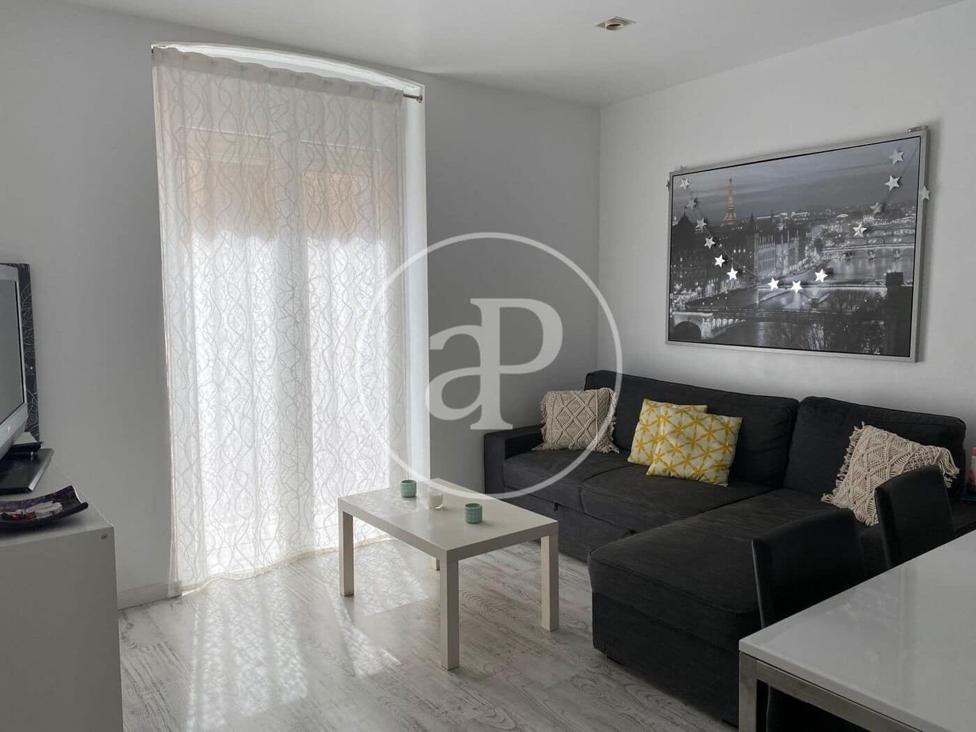 2 soveværelse Lejlighed til leje i Valencia by - € 1.800 (Ref: 10005725)