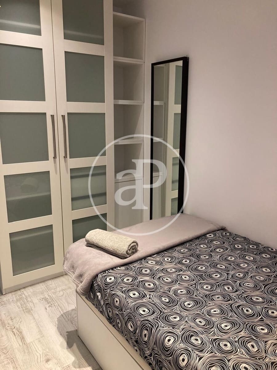 2 soveværelse Lejlighed til leje i Valencia by - € 1.800 (Ref: 10005725)
