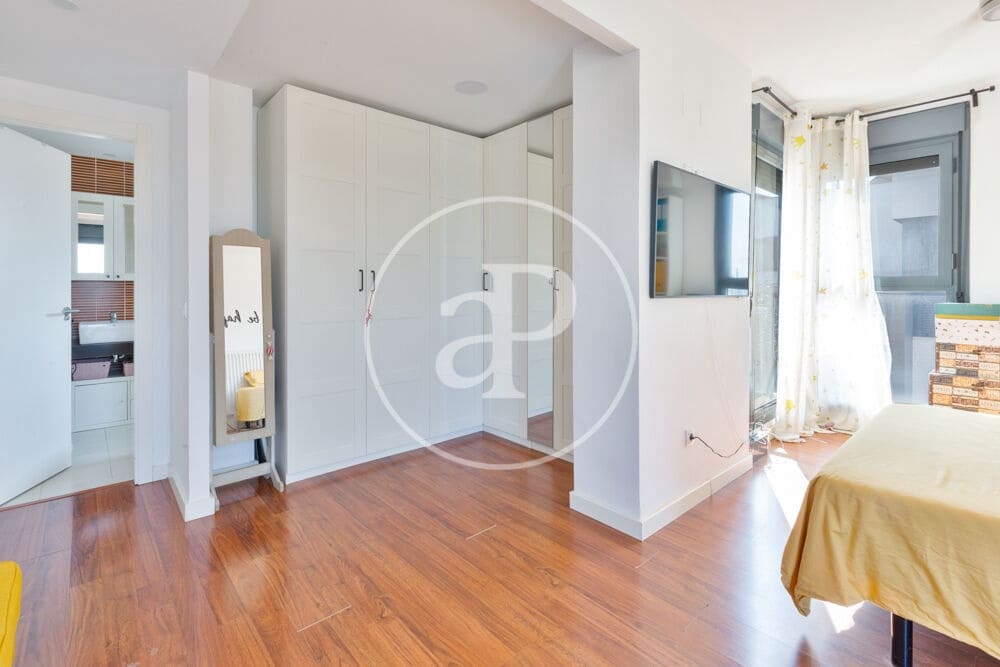 4 bedroom Villa for sale in San Antonio de Benageber with pool - € 479,000 (Ref: 10009188)
