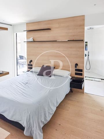 2 slaapkamer Appartement te huur in Russafa, Valencia stad - € 3.000 (Ref: 10011544)