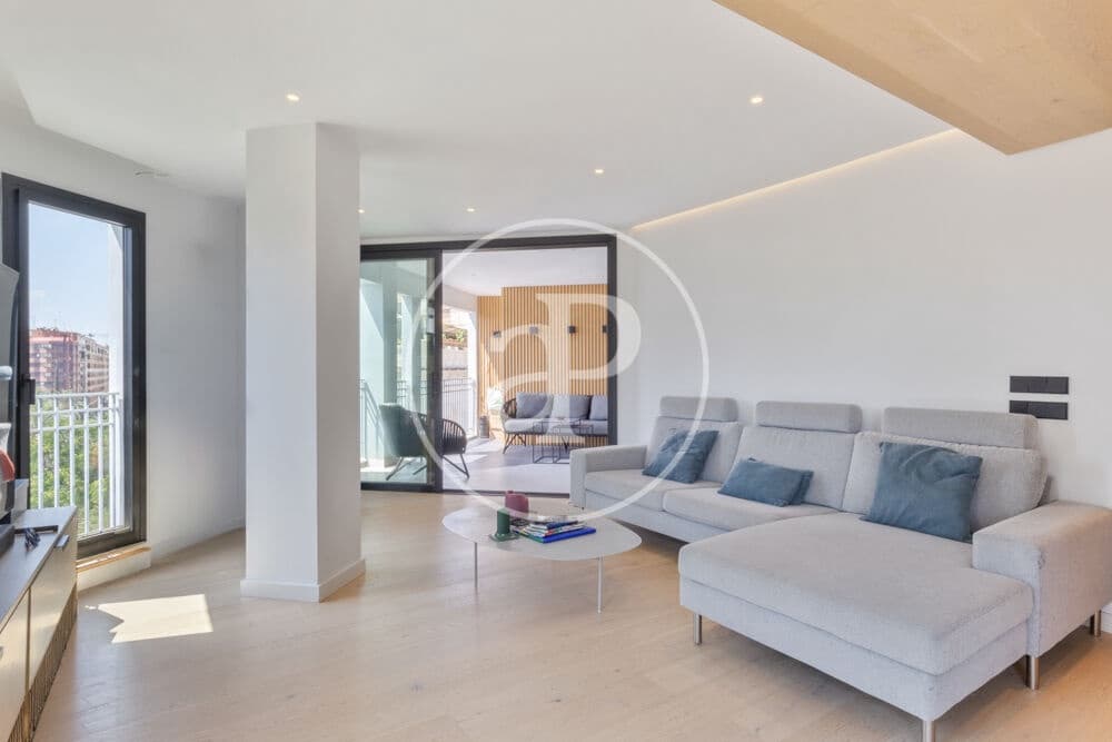 Appartement de 2 chambres à louer à Valence ville - 3 000 € (Ref: 10011544)
