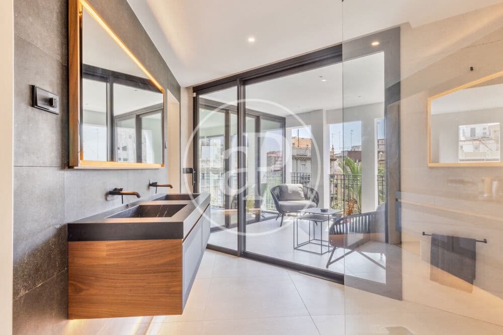 Appartement de 2 chambres à louer à Valence ville - 3 000 € (Ref: 10011544)