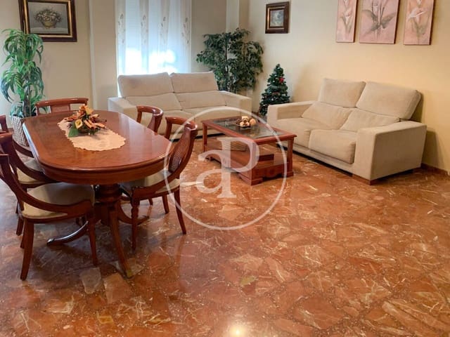 7 soveværelse Lejlighed til salg i Vila-real - € 480.000 (Ref: 10013428)
