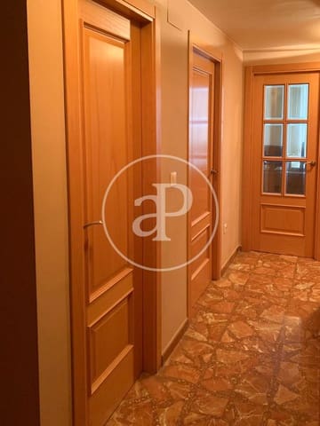7 soveværelse Lejlighed til salg i Vila-real - € 480.000 (Ref: 10013428)