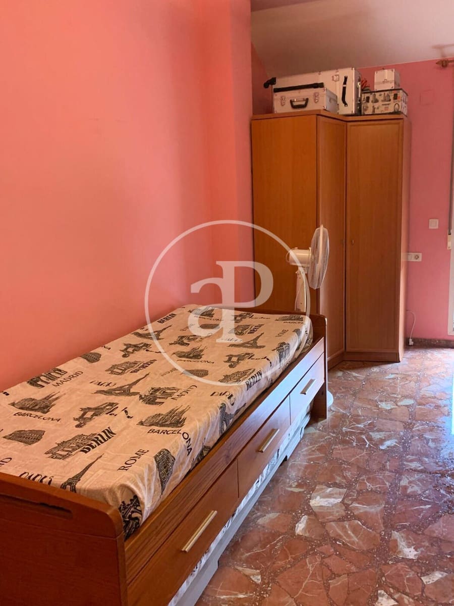 7 soveværelse Lejlighed til salg i Vila-real - € 480.000 (Ref: 10013428)