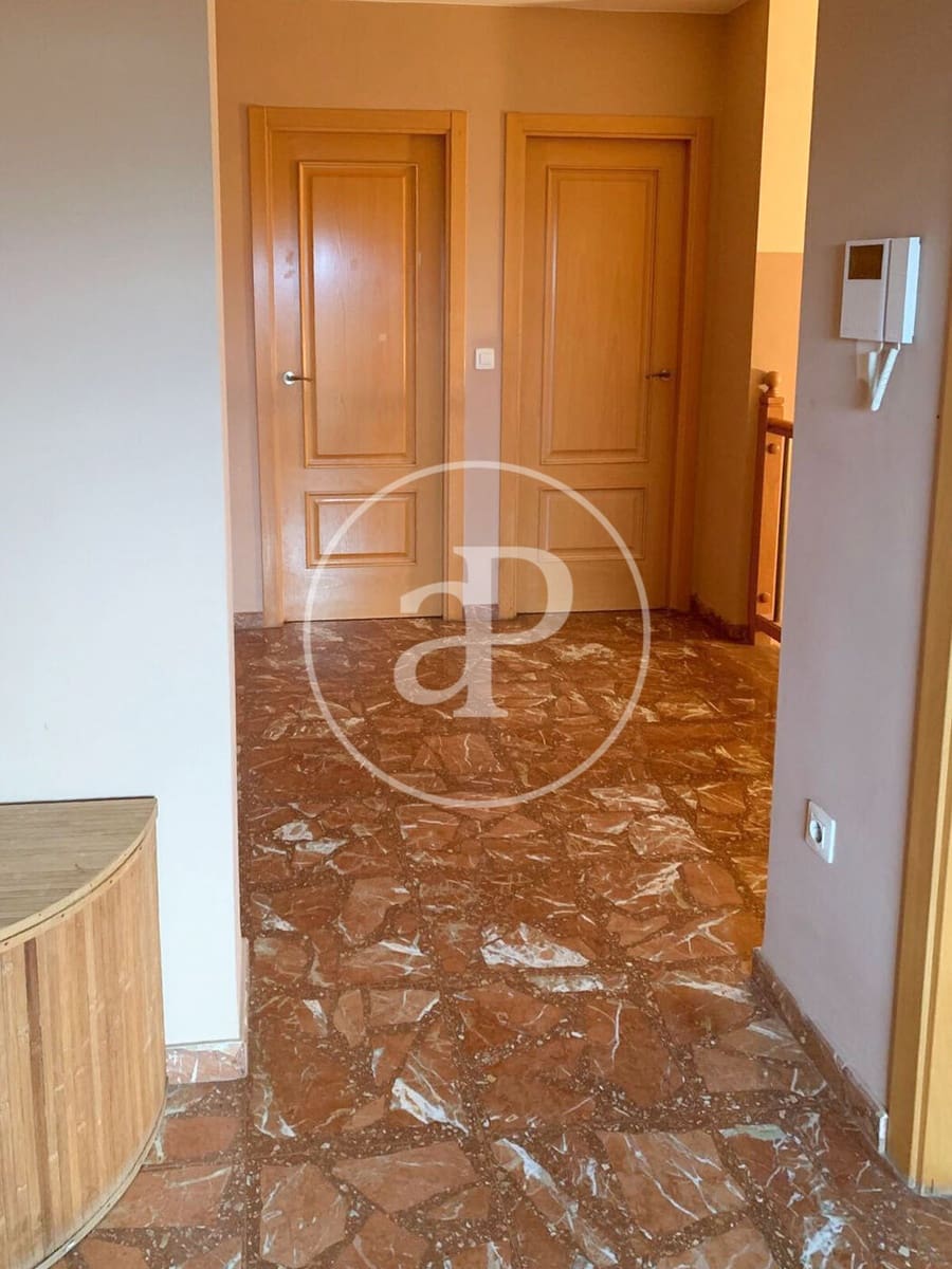 7 soveværelse Lejlighed til salg i Vila-real - € 480.000 (Ref: 10013428)