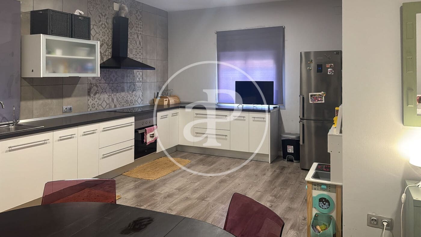 4 sovrum Villa att hyra i Arenales del Sol med pool - 2 700 € (Ref: 10013430)