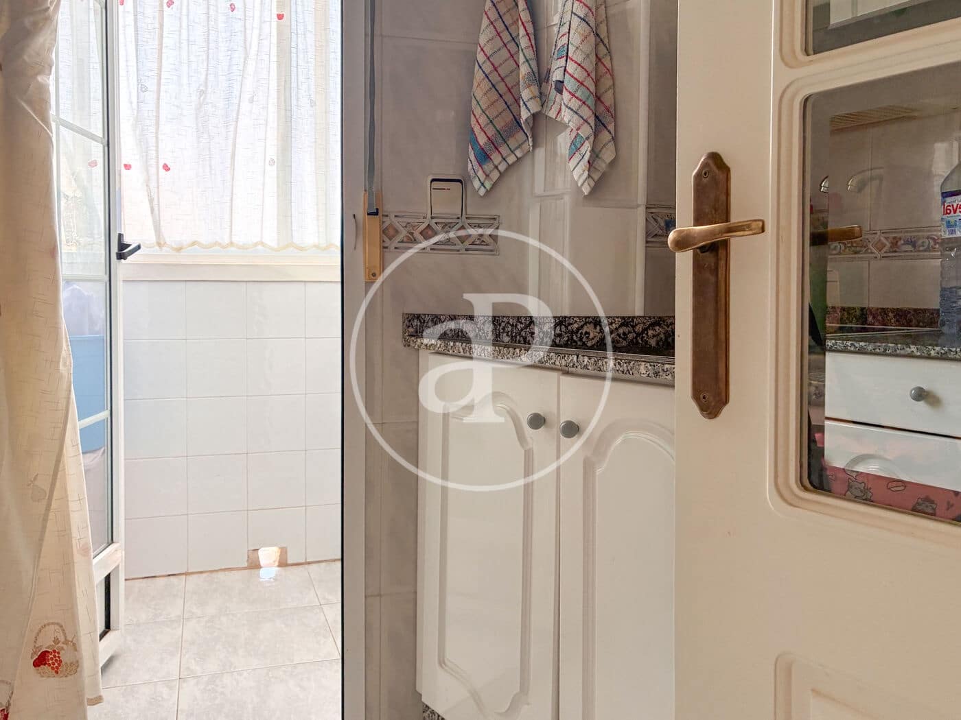 3 bedroom Apartment for rent in Alicante / Alacant city with pool - € 1,200 (Ref: 10015669)