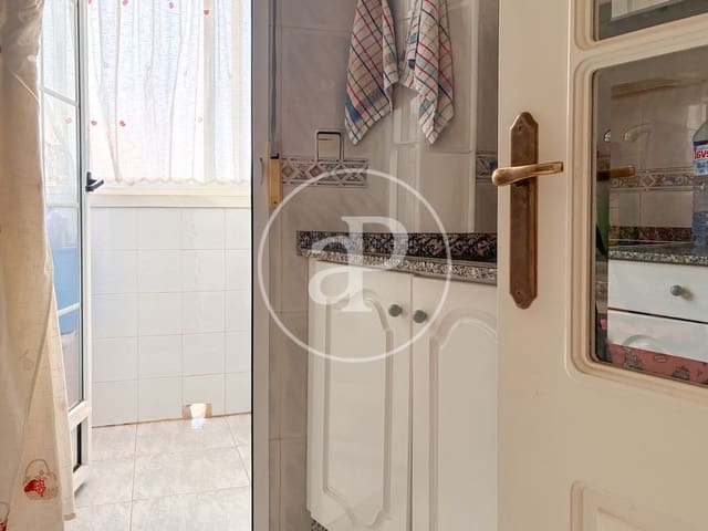 Apartamento de 3 habitaciones en Alicante / Alacant ciudad en alquiler con piscina - 1.200 € (Ref: 10015669)