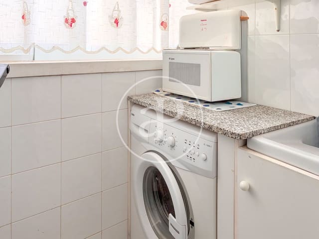 Apartamento de 3 habitaciones en Alicante / Alacant ciudad en alquiler con piscina - 1.200 € (Ref: 10015669)