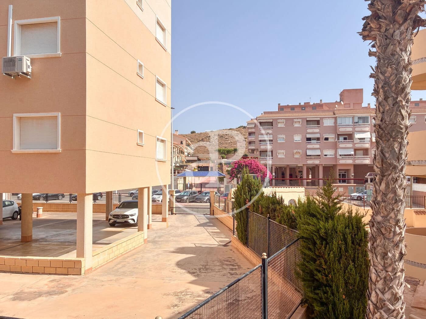 3 bedroom Apartment for rent in Alicante / Alacant city with pool - € 1,200 (Ref: 10015669)