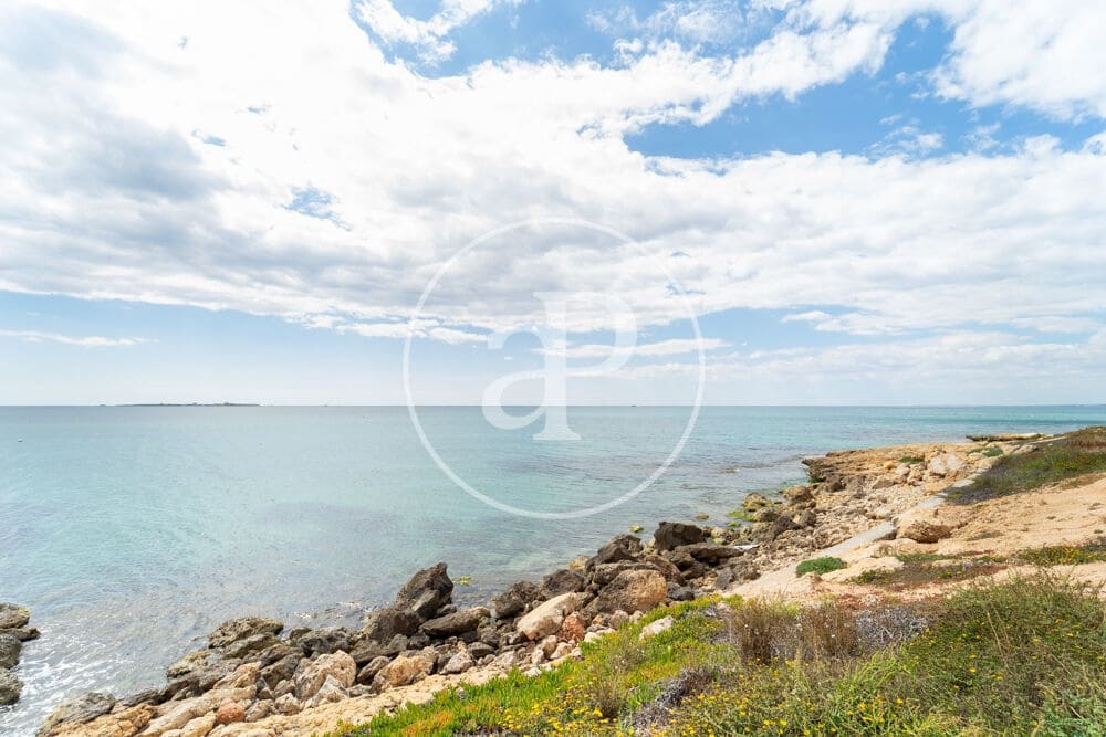 3 bedroom Apartment for rent in Alicante / Alacant city with pool - € 1,200 (Ref: 10015669)