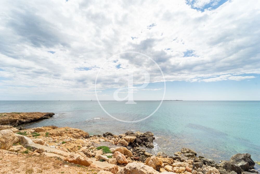3 bedroom Apartment for rent in Alicante / Alacant city with pool - € 1,200 (Ref: 10015669)