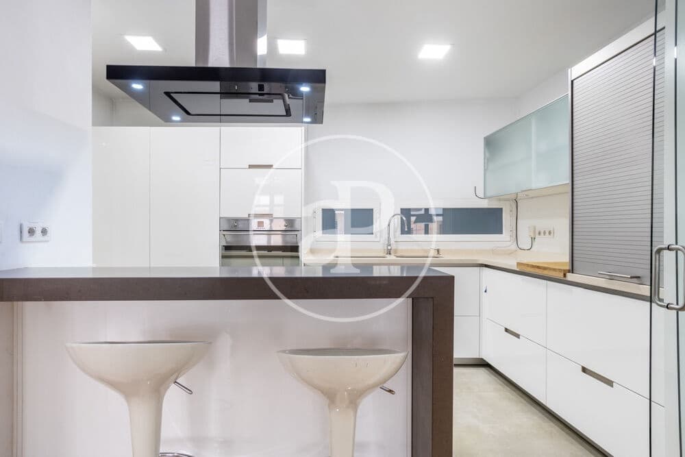 2 camera da letto Appartamento da affittare in Valencia citta - 2.000 € (Rif: 10017592)