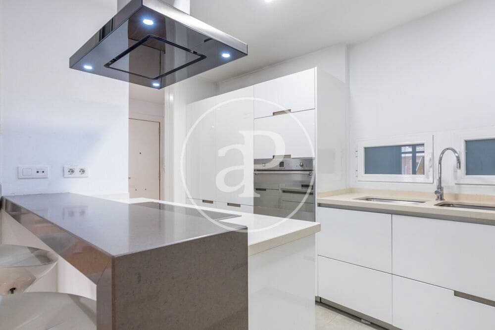 2 camera da letto Appartamento da affittare in Valencia citta - 2.000 € (Rif: 10017592)