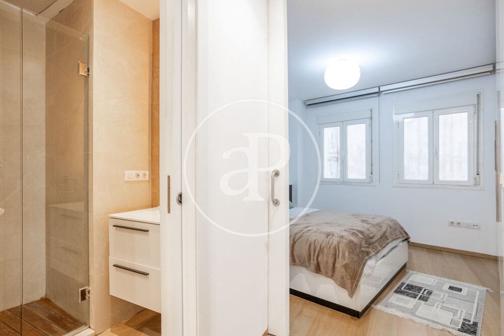2 camera da letto Appartamento da affittare in Valencia citta - 2.000 € (Rif: 10017592)