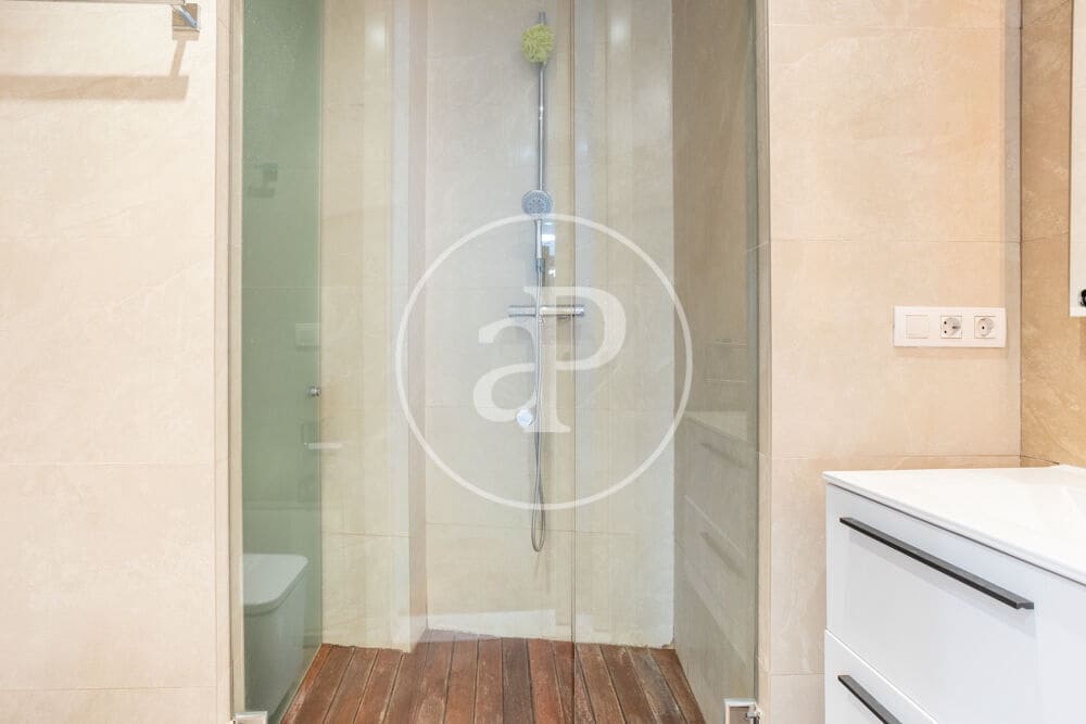 2 camera da letto Appartamento da affittare in Valencia citta - 2.000 € (Rif: 10017592)