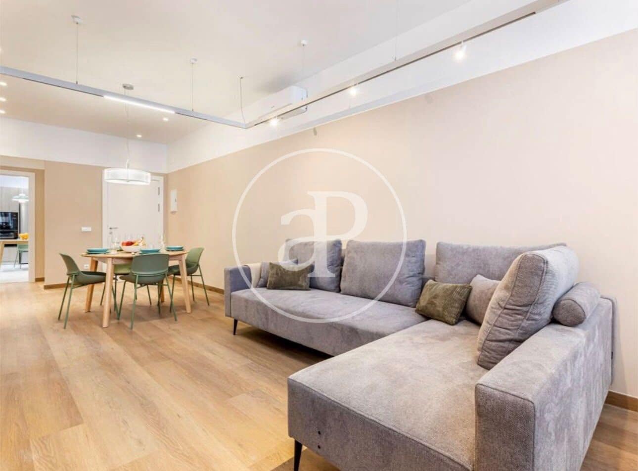 2 camera da letto Appartamento da affittare in Valencia citta - 2.400 € (Rif: 10017594)