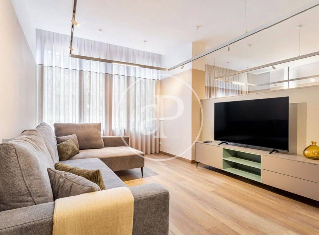 2 camera da letto Appartamento da affittare in Valencia citta - 2.400 € (Rif: 10017594)