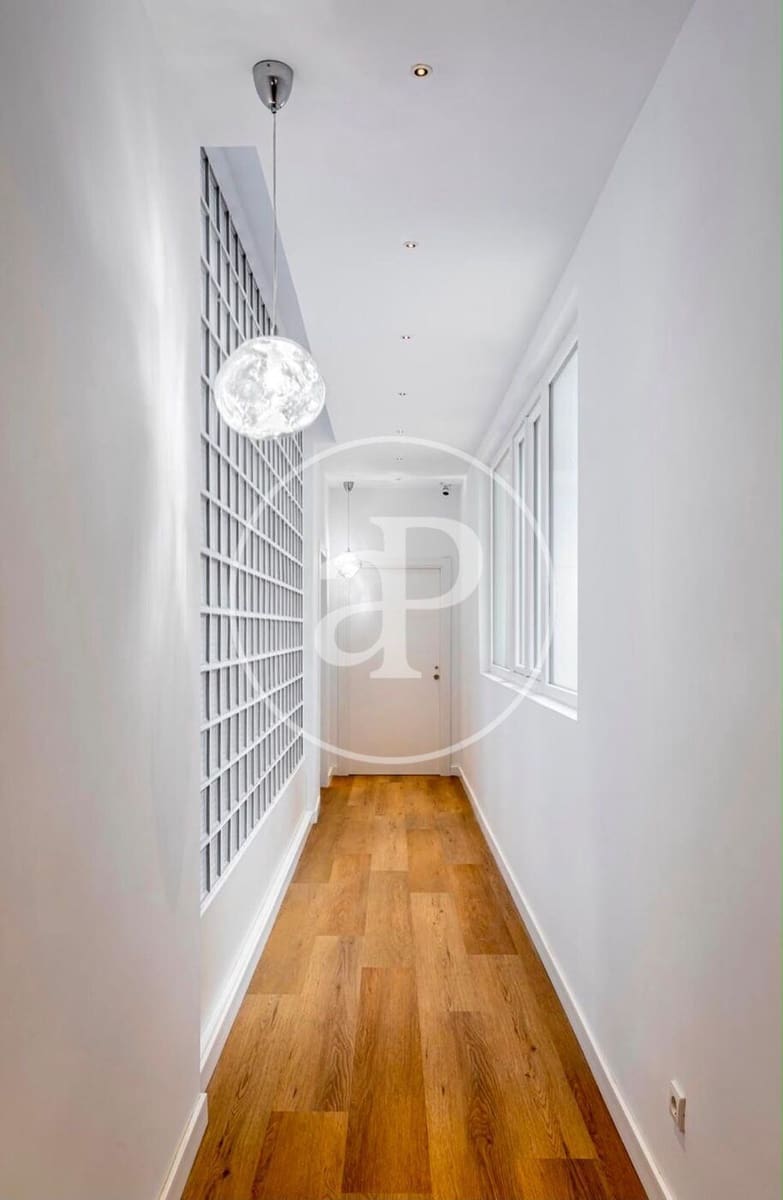2 camera da letto Appartamento da affittare in Valencia citta - 2.400 € (Rif: 10017594)