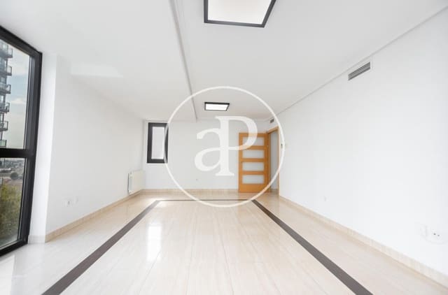 3 quarto Apartamento para arrendar em Ciutat de les Arts i de les Ciencies, Valência cidade com piscina garagem - 2 800 € (Ref: 10022557)
