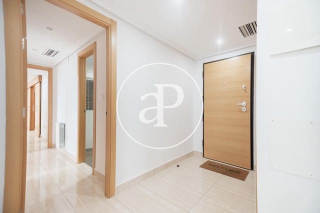 3 quarto Apartamento para arrendar em Ciutat de les Arts i de les Ciencies, Valência cidade com piscina garagem - 2 800 € (Ref: 10022557)