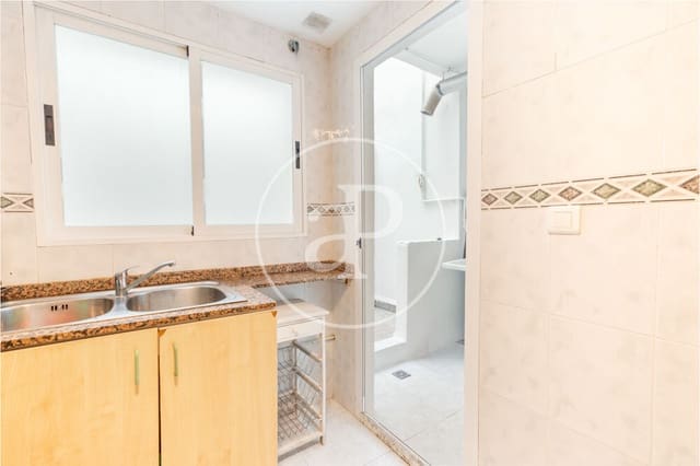 4 bedroom Apartment for rent in La Malva-Rosa, Valencia city - € 1,650 (Ref: 10022558)