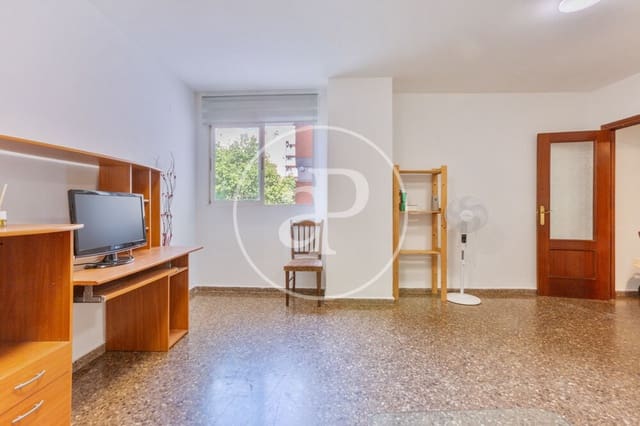 4 bedroom Apartment for rent in La Malva-Rosa, Valencia city - € 1,650 (Ref: 10022558)