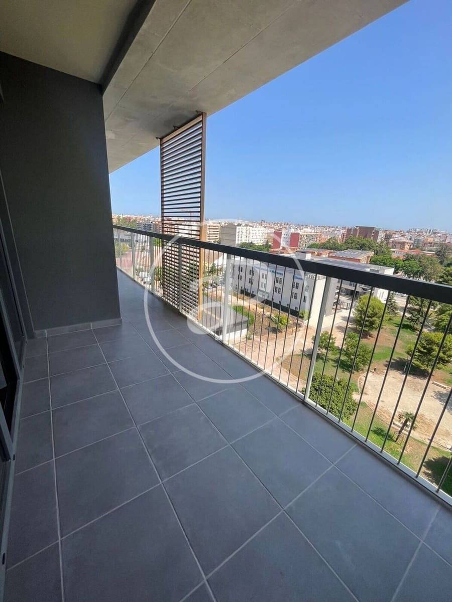 2 quarto Apartamento para arrendar em Valencia cidade com piscina garagem - 2 450 € (Ref: 10022560)