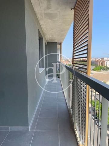 2 slaapkamer Appartement te huur in Safranar, Valencia stad met zwembad garage - € 2.450 (Ref: 10022560)
