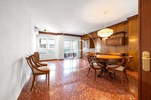 4 camera da letto Appartamento da affittare in Arrancapins, Valencia città con garage - 2.200 € (Rif: 10024243)