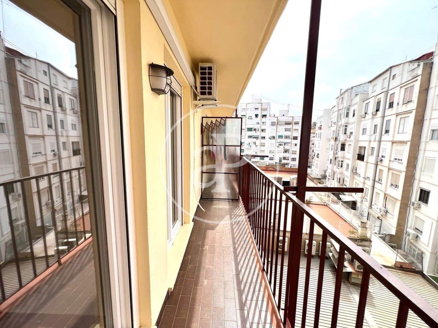 4 camera da letto Appartamento da affittare in Valencia citta con garage - 2.200 € (Rif: 10024243)