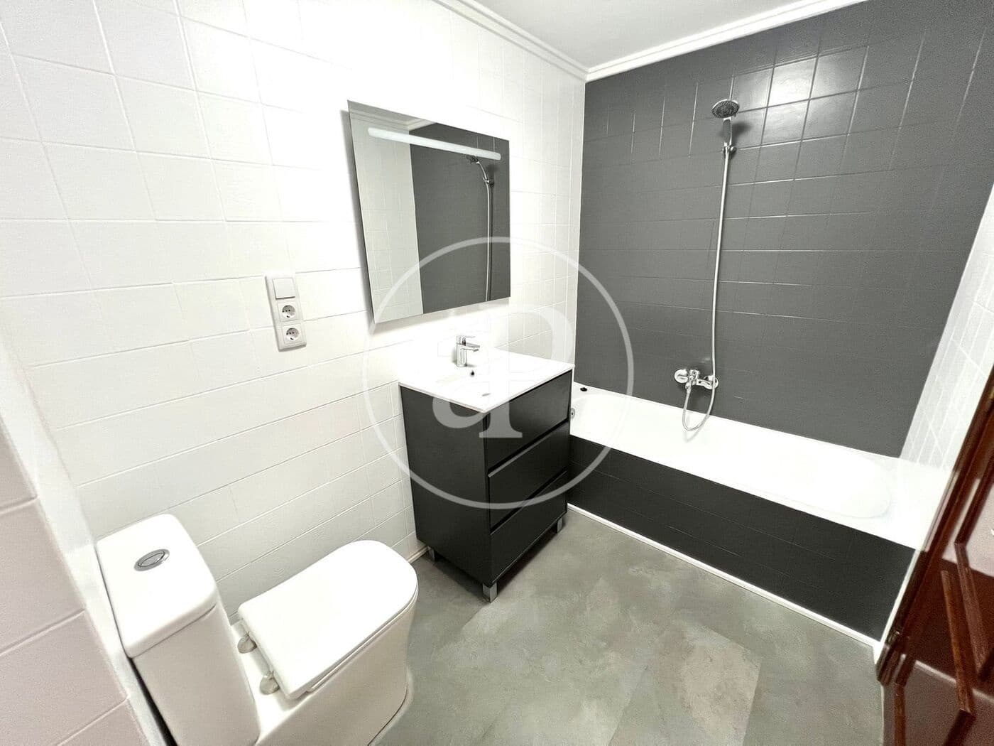 4 camera da letto Appartamento da affittare in Valencia citta con garage - 2.200 € (Rif: 10024243)
