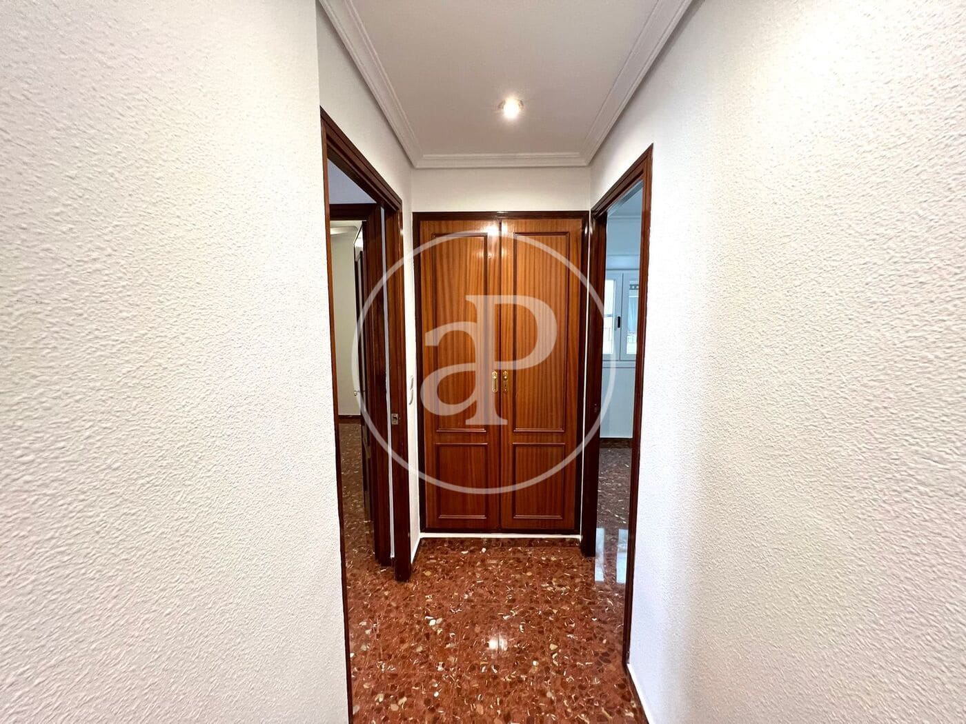 4 camera da letto Appartamento da affittare in Valencia citta con garage - 2.200 € (Rif: 10024243)