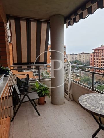 3 slaapkamer Appartement te huur in Sant Pau, Valencia stad met zwembad garage - € 1.650 (Ref: 10024245)