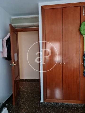 3 slaapkamer Appartement te huur in Sant Pau, Valencia stad met zwembad garage - € 1.650 (Ref: 10024245)