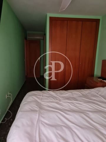 3 slaapkamer Appartement te huur in Sant Pau, Valencia stad met zwembad garage - € 1.650 (Ref: 10024245)