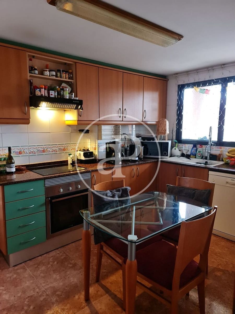 3 soveværelse Lejlighed til leje i Valencia by med swimmingpool garage - € 1.650 (Ref: 10024245)