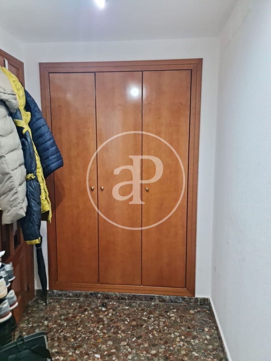 3 soveværelse Lejlighed til leje i Valencia by med swimmingpool garage - € 1.650 (Ref: 10024245)