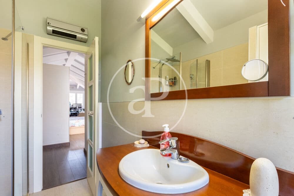 3 soverom Villa til salgs i L'Eliana med svømmebasseng - € 680 000 (Ref: 10030665)