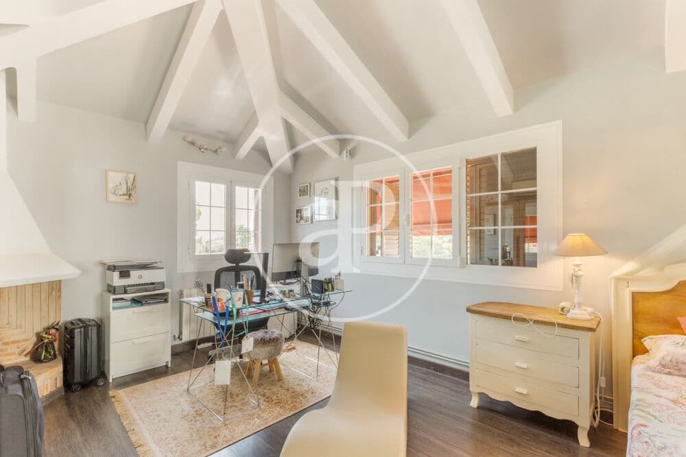 3 soverom Villa til salgs i L'Eliana med svømmebasseng - € 680 000 (Ref: 10030665)