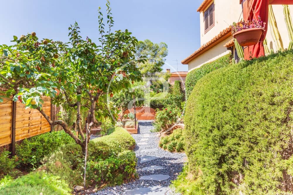 3 soverom Villa til salgs i L'Eliana med svømmebasseng - € 680 000 (Ref: 10030665)