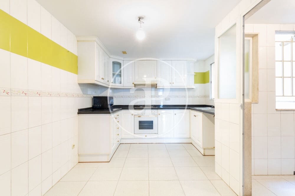 4 sypialnia Apartament na sprzedaż w Miasto Walencja - 568 000 € (Ref: 10032146)