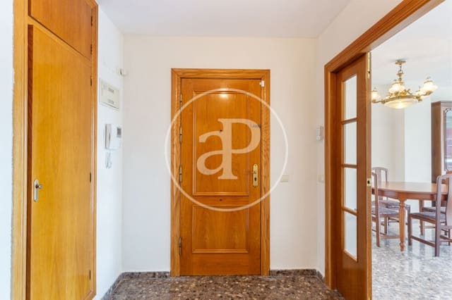4 sovrum Lägenhet till salu i Russafa, Valencia stad - 568 000 € (Ref: 10032146)