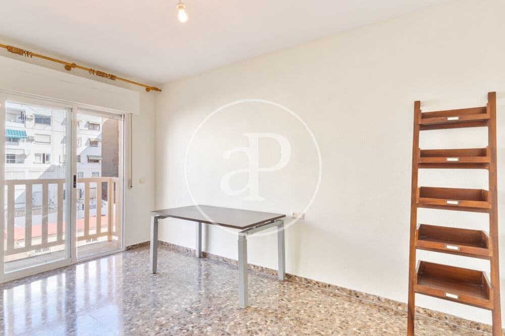 4 sypialnia Apartament na sprzedaż w Miasto Walencja - 568 000 € (Ref: 10032146)