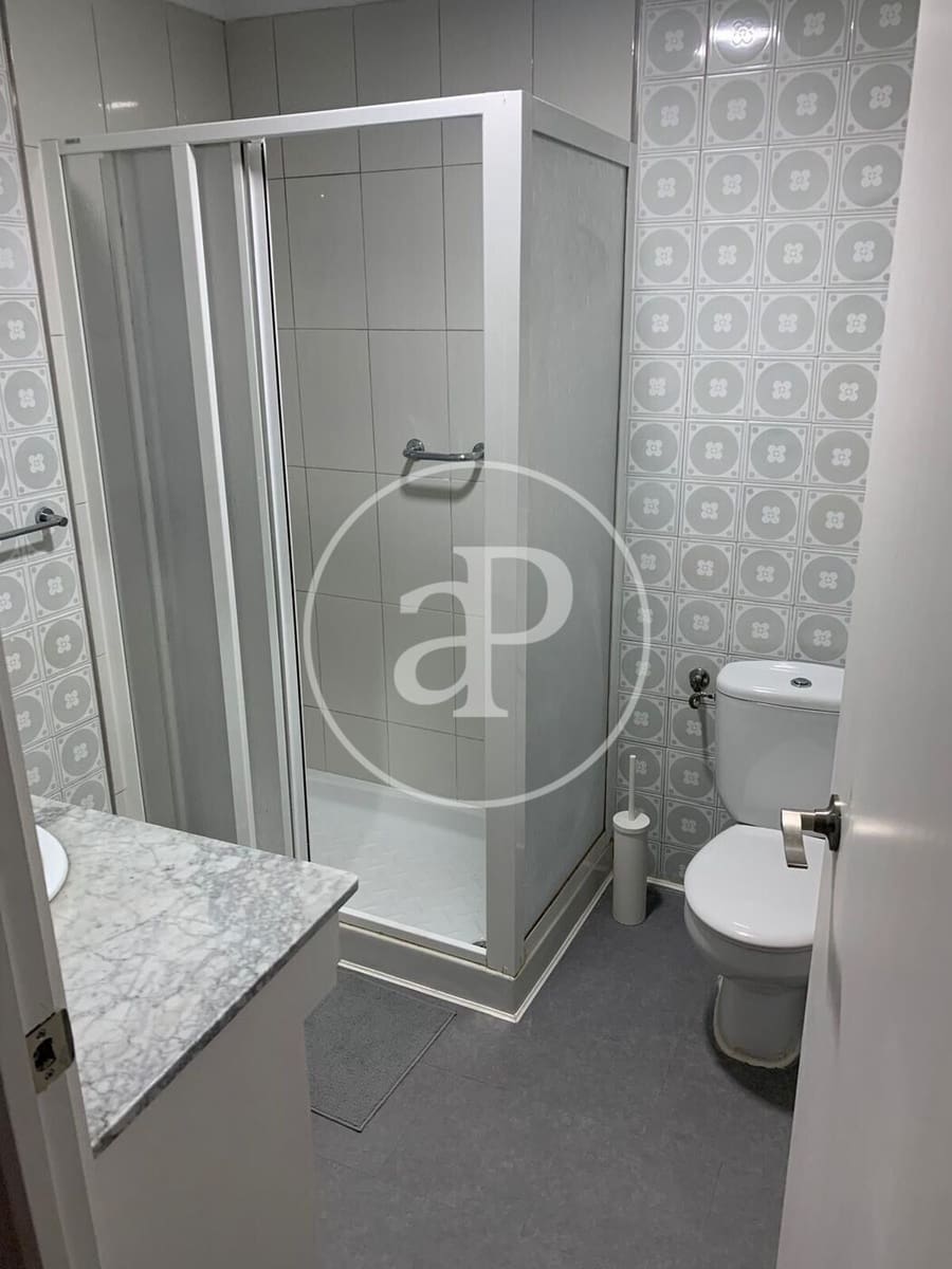 3 sovrum Lägenhet att hyra i Arenales del Sol - 900 € (Ref: 10032147)