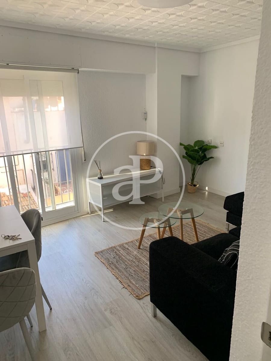 3 sovrum Lägenhet att hyra i Arenales del Sol - 900 € (Ref: 10032147)